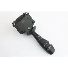 Перемикач підрулевої двірників правий Renault Captur 8201168016