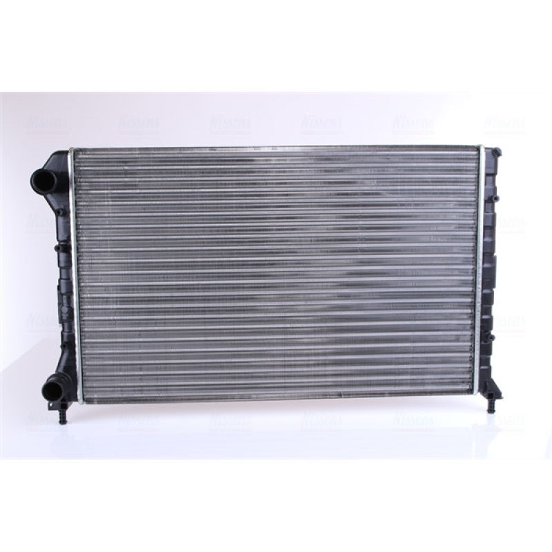 Радіатор охолодження Fiat Doblo 1.4i 8v, 1.6i 16v, 1.9D Радіатор охолодження Fiat Doblo 1.4i 8v, 1.6i 16v, 1.9D