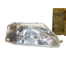 Фара права Renault 25 рік 1984 — 1993